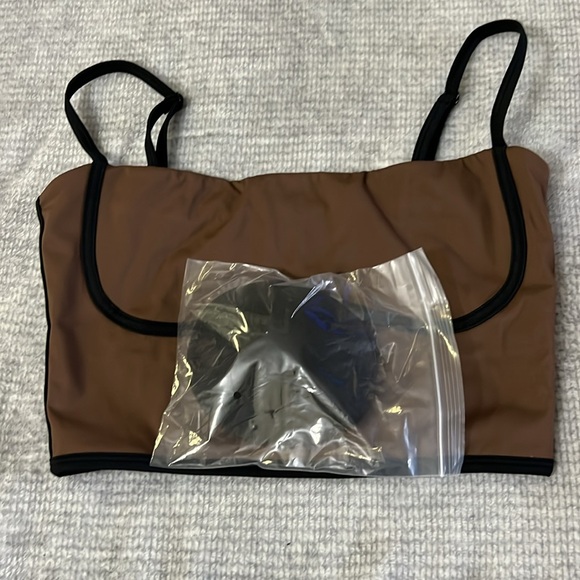 New Move With You Spaghetti Strap Square
Neck Sports Bra, Brown - Picture 7 of 8
